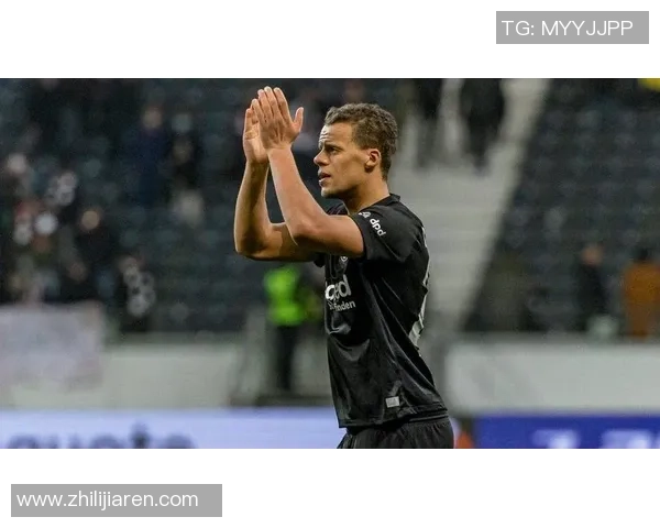 哪些世界知名球星会踢足球用英语表达全解析