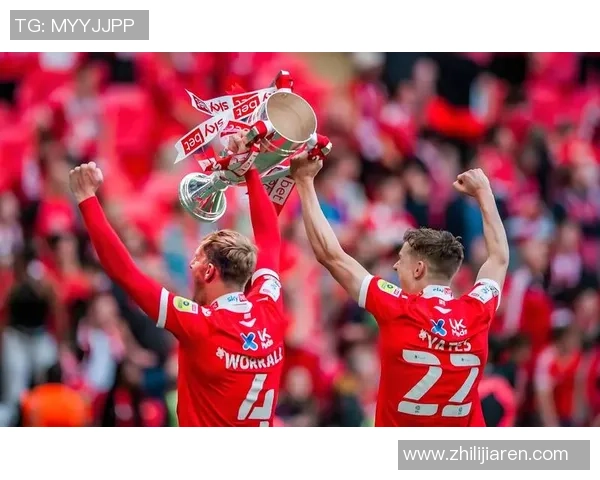 西汉姆联足球队球星表现全面分析与未来潜力展望 西汉姆联足球队球星表现全面分析与未来潜力展望