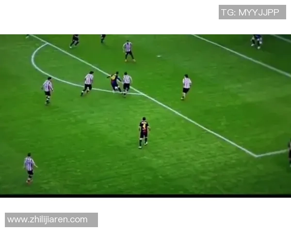 足球之国的传奇巨星们及其英文名字背后的故事揭秘